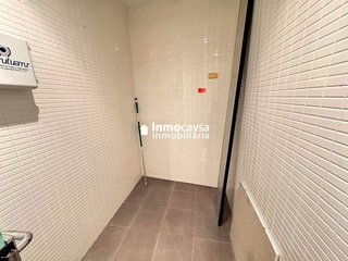 Local comercial en alquiler en Xàtiva