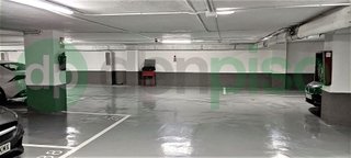 Garaje en venta en Cuatro Caminos en Madrid