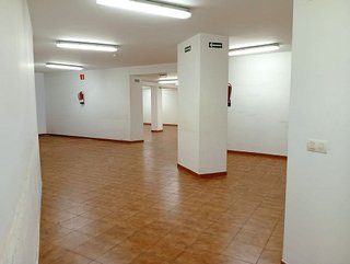 Local comercial en venta en El Llano en Gijón
