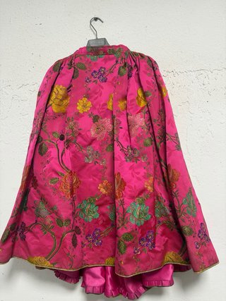 Traje de Fallera Niña Rosa y Dorado