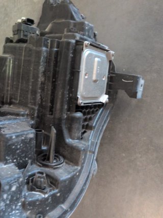 Faro delantero derecho Renault Gran Scenic 2018