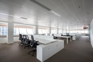 Oficina en alquiler en La Vila Olímpica del Poblenou en Barcelona