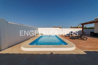 Casa pareada en alquiler en Núcleo Urbano en Chiclana de la Frontera