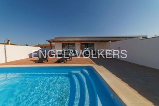 Casa pareada en alquiler en Núcleo Urbano en Chiclana de la Frontera