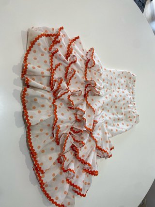 24. Falda flamenca sevillana