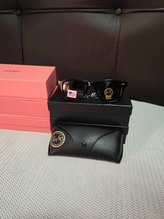 Gafas Miu Miu Octagonales Doradas Rosadas
