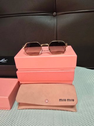 Gafas Miu Miu Octagonales Doradas Rosadas