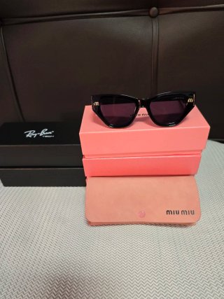 Gafas Miu Miu Octagonales Doradas Rosadas
