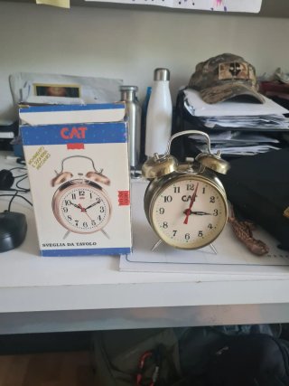 Sveglia da tavolo CAT meccanica