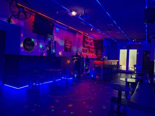 R-7940694 Traspaso Bar Musical en Sant Andreu