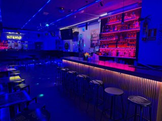 R-7940694 Traspaso Bar Musical en Sant Andreu