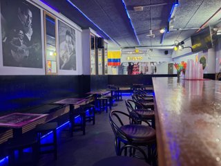 R-7940694 Traspaso Bar Musical en Sant Andreu