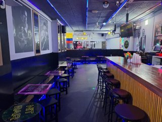 R-7940694 Traspaso Bar Musical en Sant Andreu