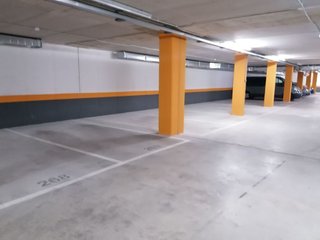 Garaje en venta en Milagrosa en Pamplona