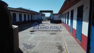 Edificio en venta en Puebla del Río (La)