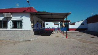 Edificio en venta en Puebla del Río (La)