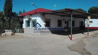 Edificio en venta en Puebla del Río (La)