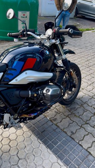 BMW NineT Urban GS OHLINS