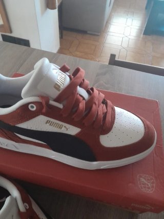 Scarpe Puma N 42 Bordeax e Bianche