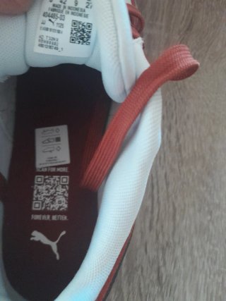 Scarpe Puma N 42 Bordeax e Bianche