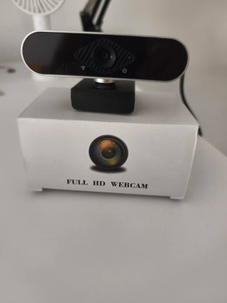 Webcam FullHD Plata y Negra