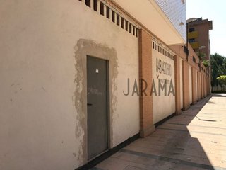 Local comercial en venta en Lourdes en Tudela