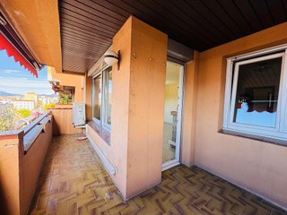 Piso en venta en Eixample Nord – La Devesa en Girona