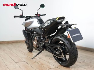 HUSQVARNA 801 VITPILEN