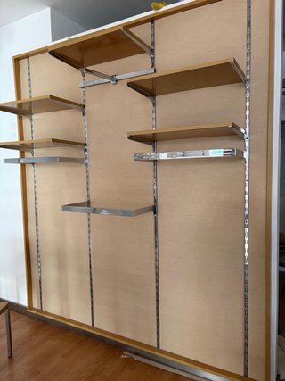 Mobiliario de tienda de ropa