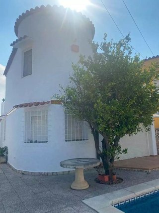 Chalet en venta en Empuriabrava en Castelló d´Empúries