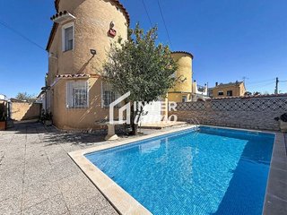 Chalet en venta en Empuriabrava en Castelló d´Empúries