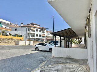 Local comercial en venta en San Enrique-Guadiaro-Pueblo Nuevo en San Roque