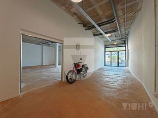 Local comercial en alquiler en Casagemes - Canyadó en Badalona