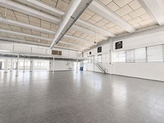 Nave industrial en alquiler en Petrer