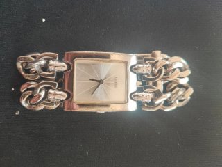 Reloj Guess mujer vintage.