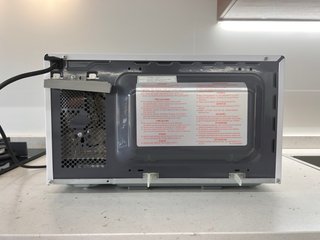 Microones Panasonic NN-J151WM amb grill 20L