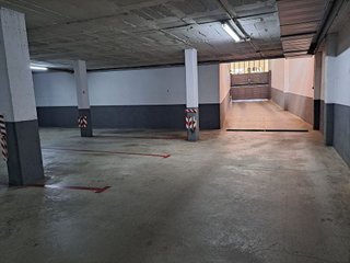 Garaje en venta en Camí de la Serra en Mataró