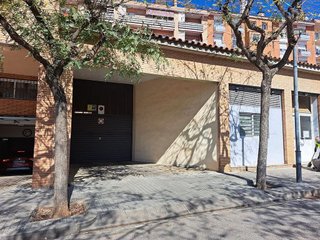 Garaje en venta en Camí de la Serra en Mataró
