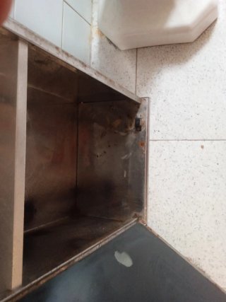 Armario columna baño