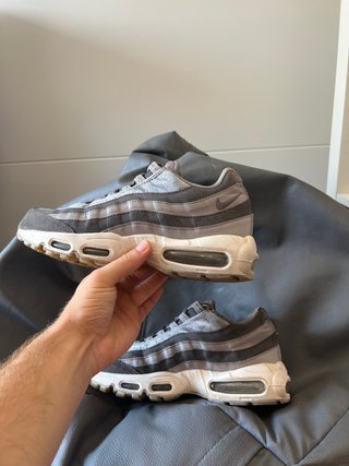 Nike Air Max 95 Terciopelo/Ante Gris