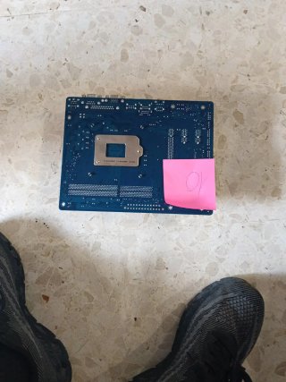 Placa Base Gigabyte H61M-DS2