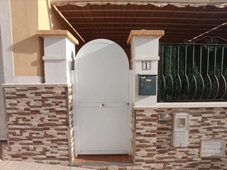 Casa adosada en venta en Huércal de Almería