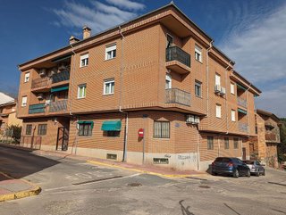 Garaje en venta en Candeleda