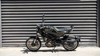 HUSQVARNA SVARTPILEN 401