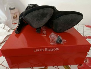 Stivaletto nero n° 37 (Laura Biagiotti)