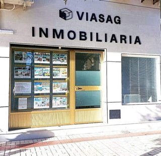 Local comercial en venta en Teatinos en Málaga