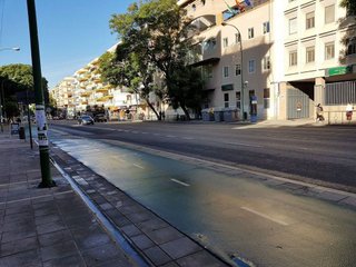 Garaje en venta en La Buhaira en Sevilla