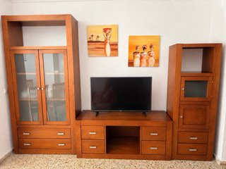 Mueble salón formado por 3 modulos, en total 3m.