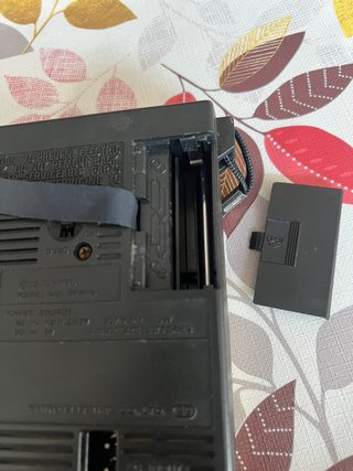 Radio Sanyo AC-BATTERY FM/AM RP 5115 (Funcional)