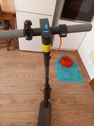 Xiaomi Mi Electric Scooter Essential